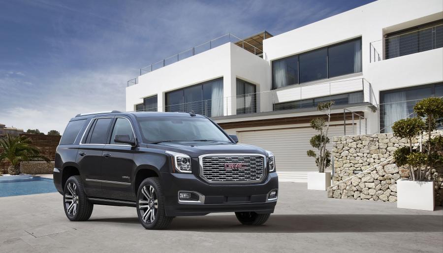  GMC Yukon Denali (GMTK2UG) 2017 года  (фото 1 из 28)